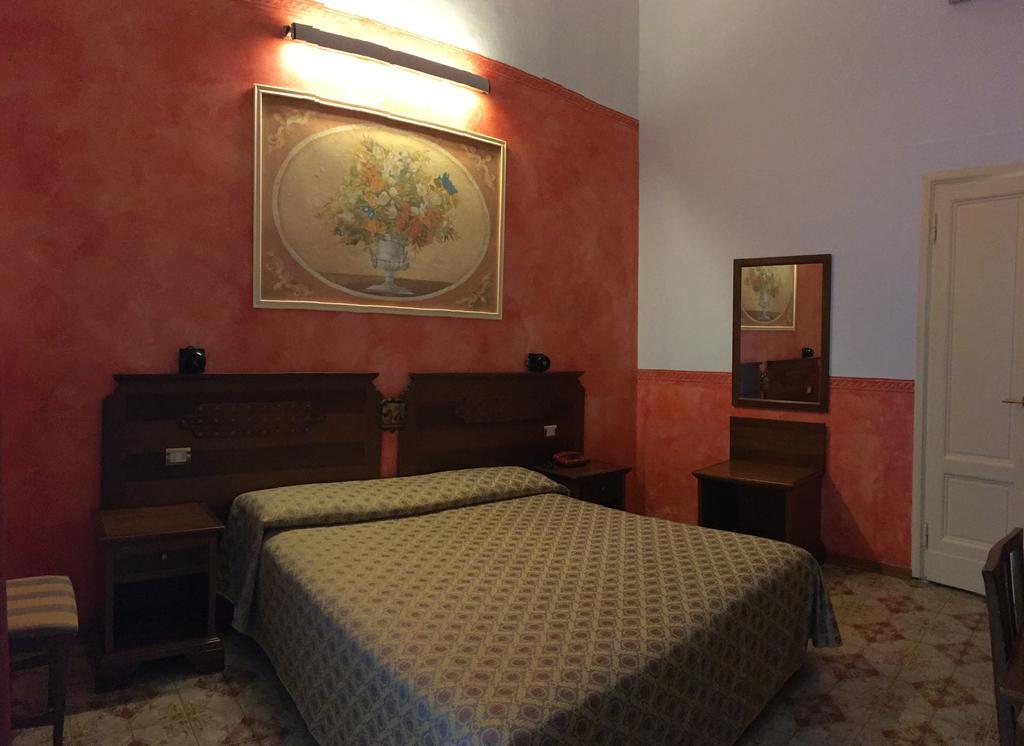Hotel Olimpia Florence Exterior photo